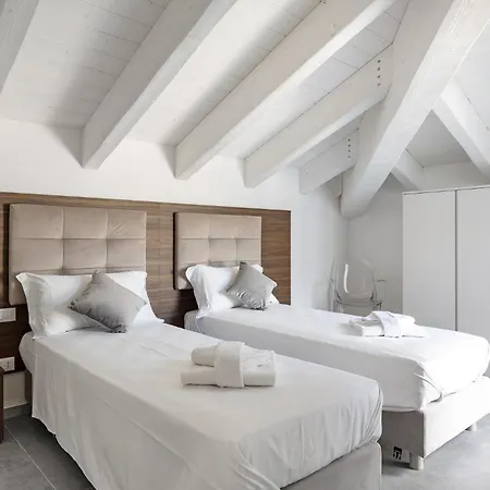 Le Dodici Porte - De Maria 5 By District