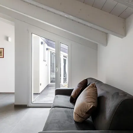 Le Dodici Porte - De Maria 5 By District