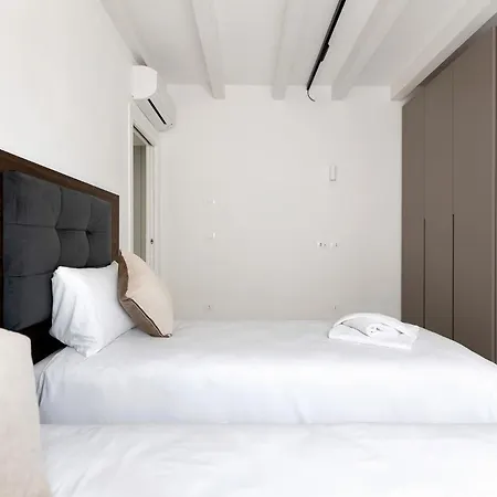 Apartment Le Dodici Porte - De Maria 5 By District