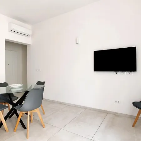 Le Dodici Porte - De Maria 5 By District Болонья