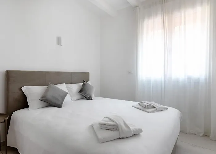 Le Dodici Porte - De Maria 5 By District * Bolonya