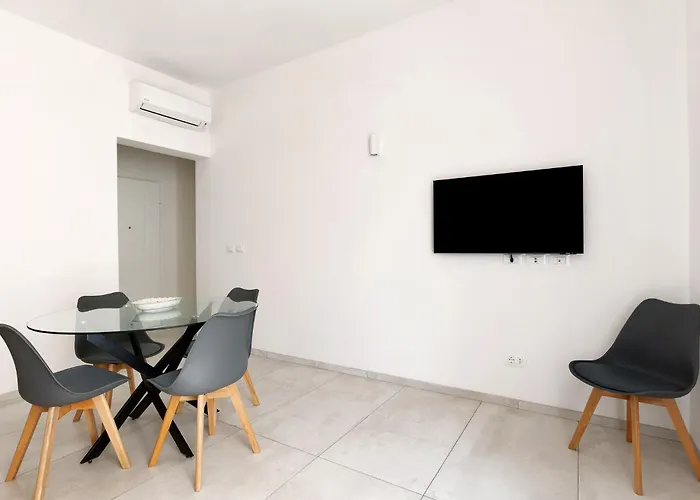 Le Dodici Porte - De Maria 5 By District Bolonya