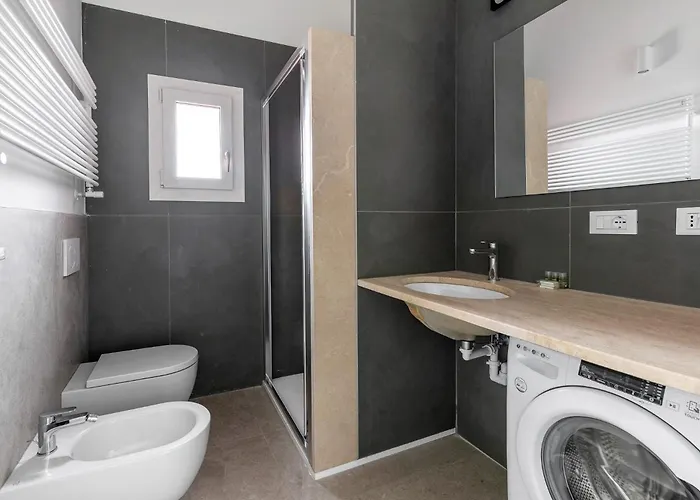 Le Dodici Porte - De Maria 5 By District *